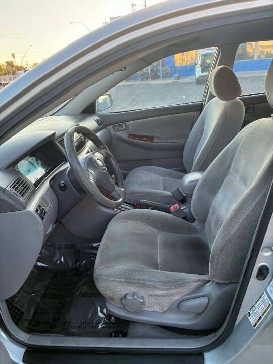 2004 Toyota Corolla