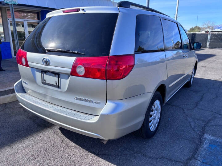 2010 Toyota Sienna