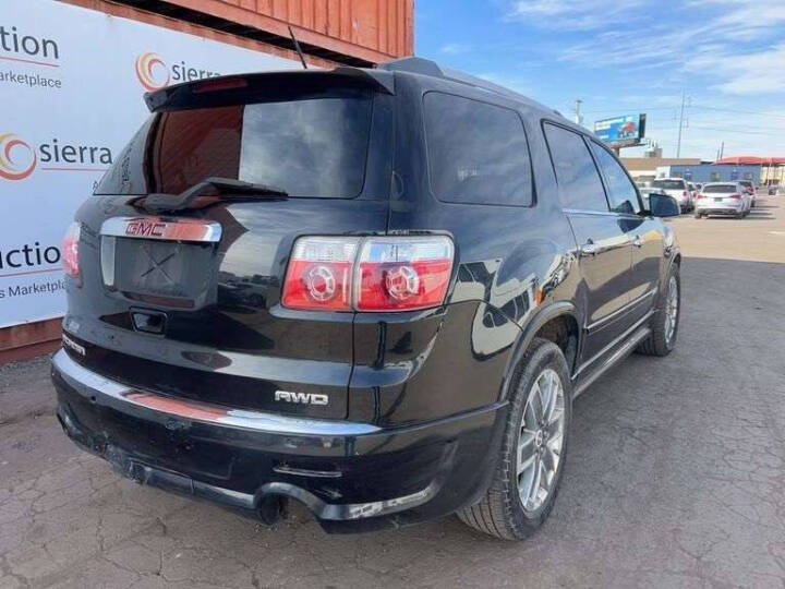 2011 GMC Acadia