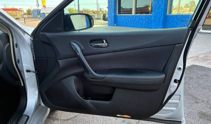 2014 Nissan Maxima