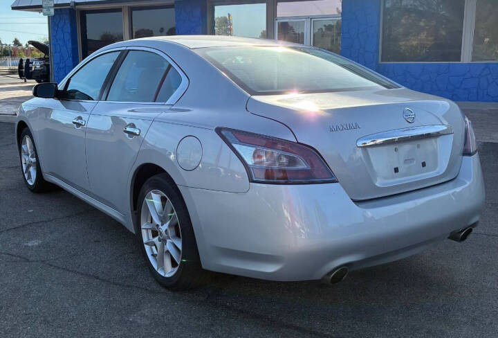 2014 Nissan Maxima